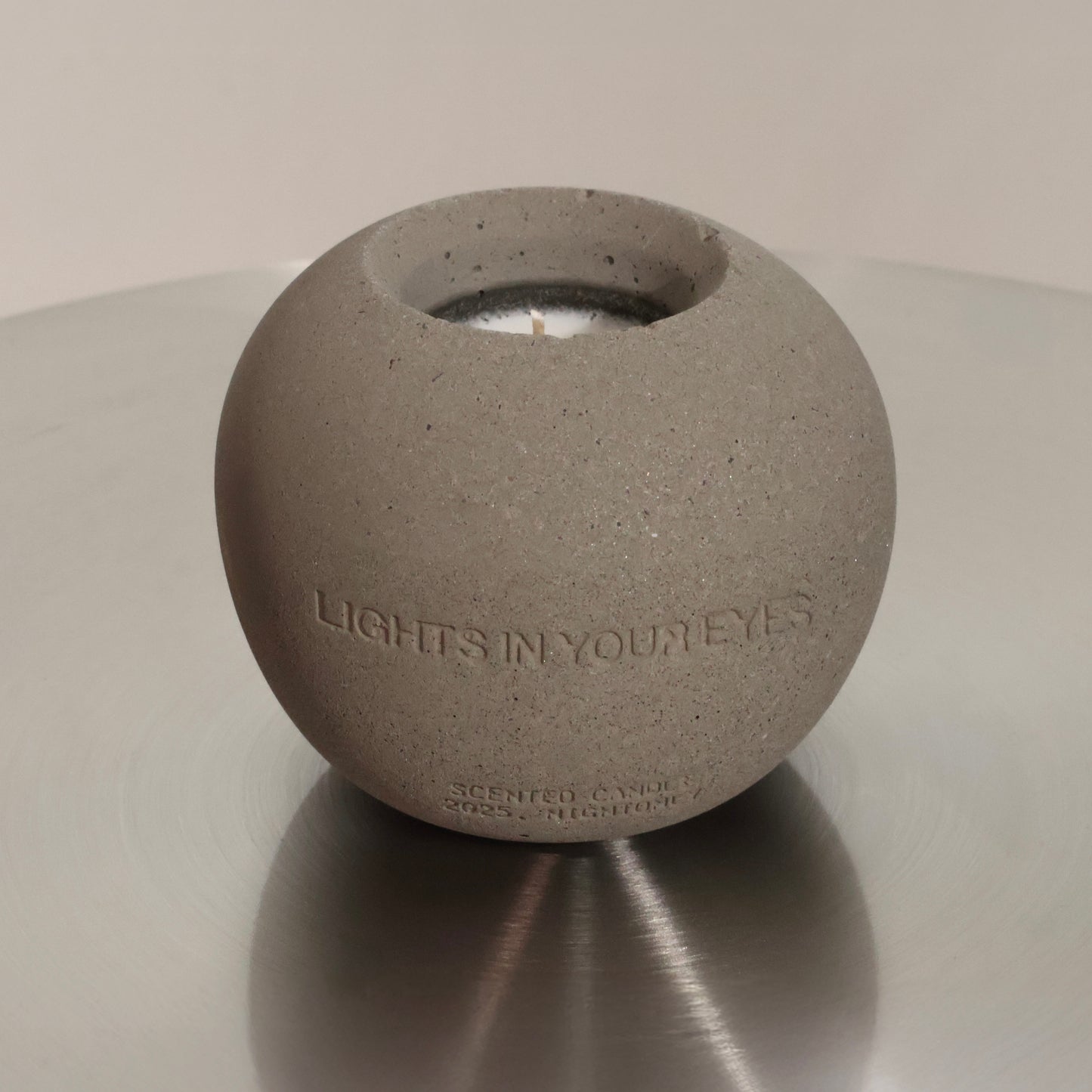 Gummy B|LIGHTS IN YOUR EYES 手工香氛蠟燭 LIGHTS IN YOUR EYES Handcrafted Scented Candle|香氛蠟燭